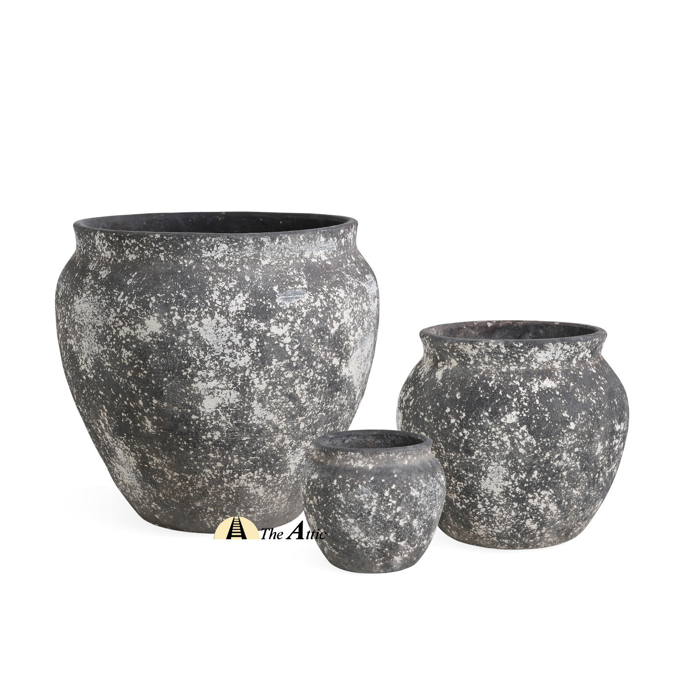 Gianni Planter Pots, Weathered Black, Outdoor Pot - The Attic Dubai