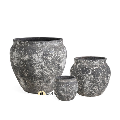 Gianni Planter Pots, Weathered Black, Outdoor Pot - The Attic Dubai