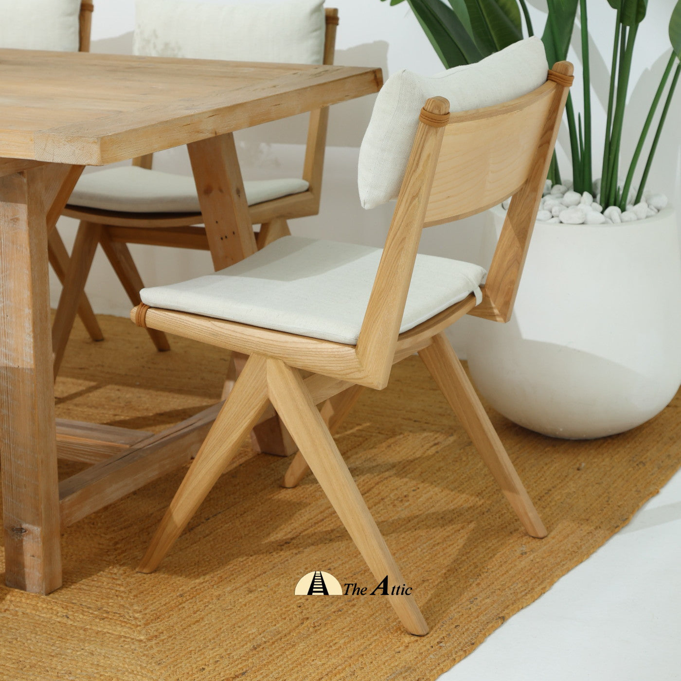Ohio Dining Chair, with Cushioned Backrest and Seat - The Attic Dubai