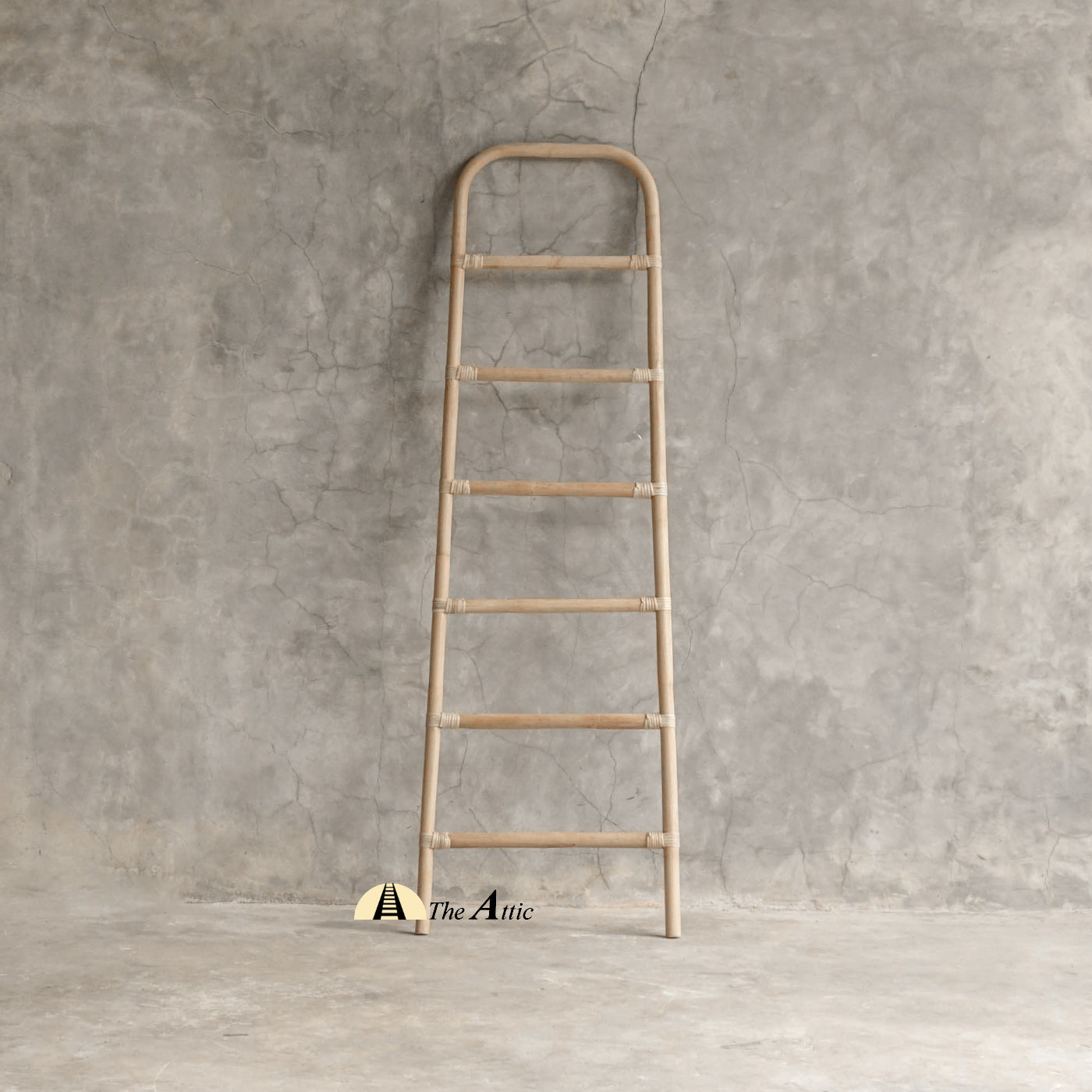 Crown Rattan Decorative Ladder