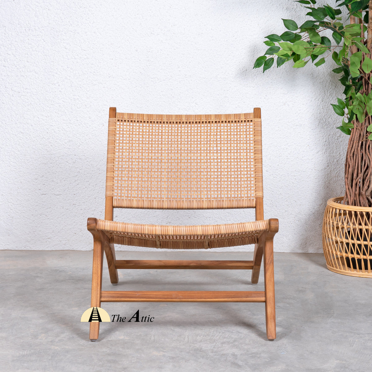 Kanha Kanha All-Weather Rattan & Teak Lounge Chair ; Synthetic Rattan Wicker Furniture; Outdoor rattan furniture - TheAtticDubai.com